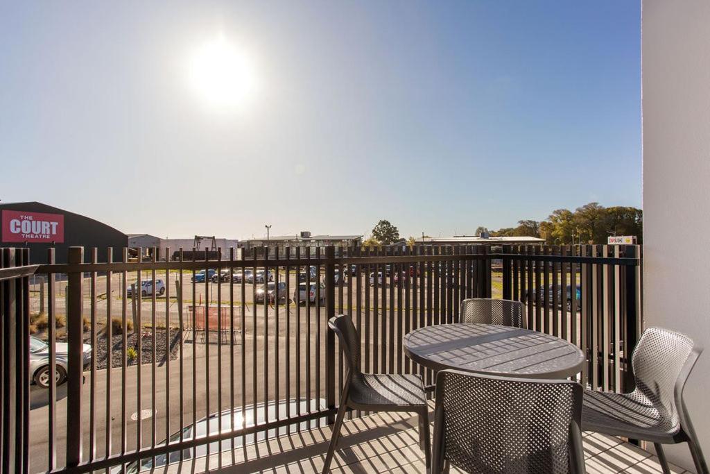 Appartamento Stylish Brand New Sunny 3Bdrm 3Bth Garage Sleeps 6 Christchurch Esterno foto